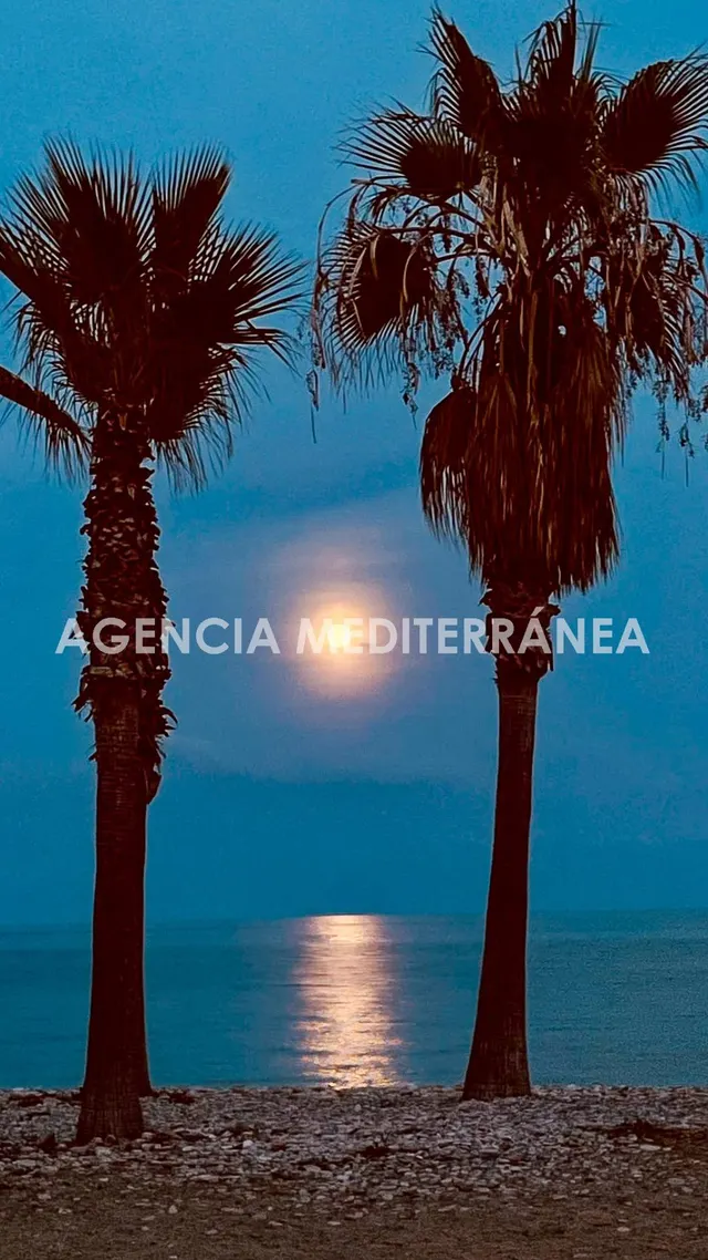 Dúplex en la playa de moncofa, a tan solo 100 metros del mar — 40