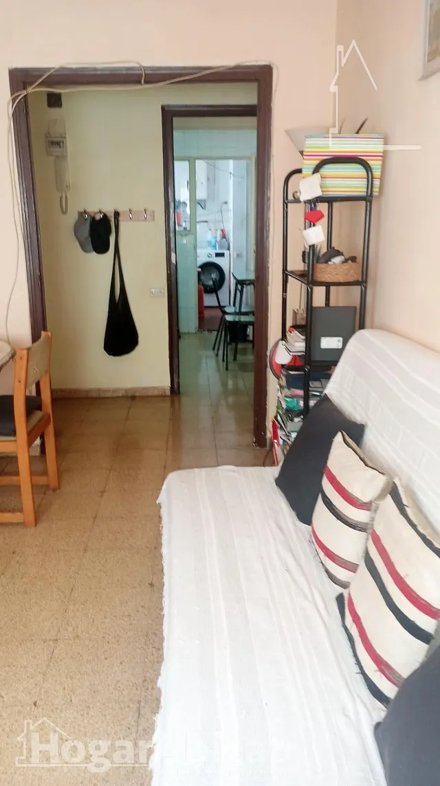 ¡Oportunidad para reformar! Acogedor, luminoso y exterior, cerca del puerto — 5