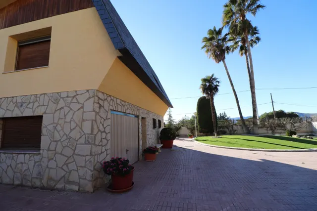 Impresionante chalet de lujo en Salinetas. — 10