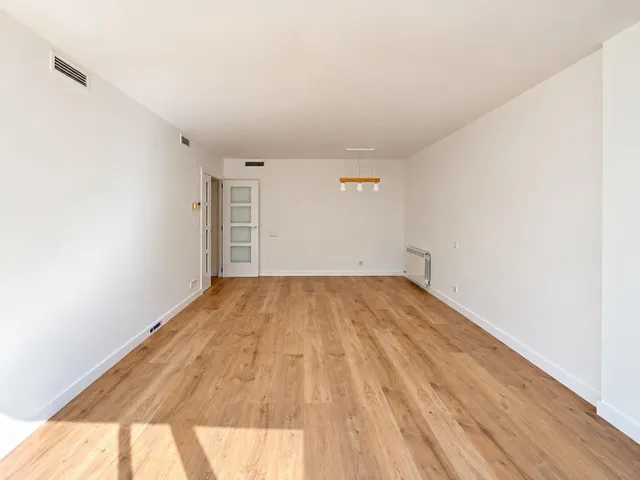 NUEVO PRECIO · Piso en el centro de Alella con terraza al sur, piscina, parking y trastero — 32