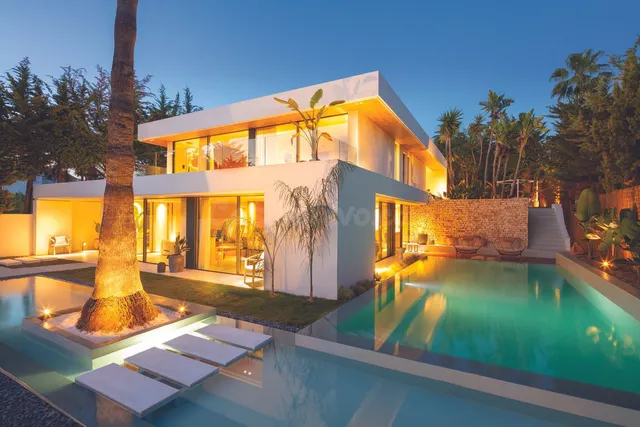 Chalet 4 habitaciones 435m² en venta - Marbella
