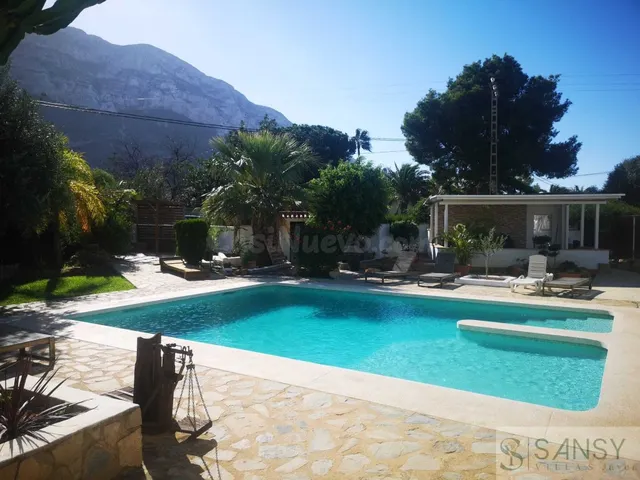 Casa-Chalet en Venta en Alicante Alicante — 2