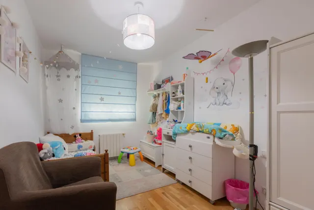 En venta Chalet adosado unifamiliar en Santovenia de Pisuerga — 28