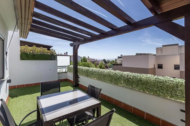 Piso con terraza en Albolote — 7