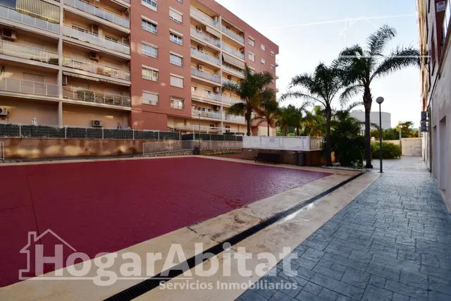Luz, amplitud y confort familiar en este exclusivo piso esquinero en residencial con piscina, garaje y trastero — 47