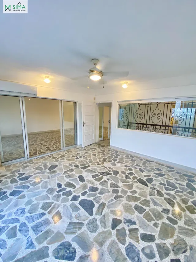 Casa 4 habitaciones 290m² en alquiler - Castillogrande - foto 5