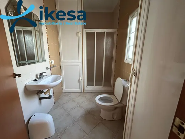 Venta de casa adosada en Tharsis, Huelva. — 16