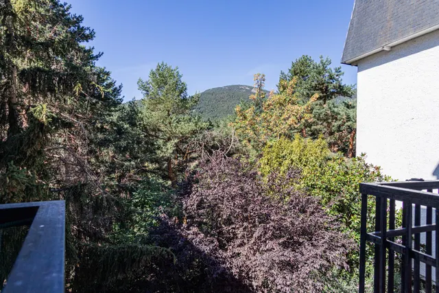 VIVIENDA EN URB. VALLE FUENFRIA, CERCEDILLA — 22