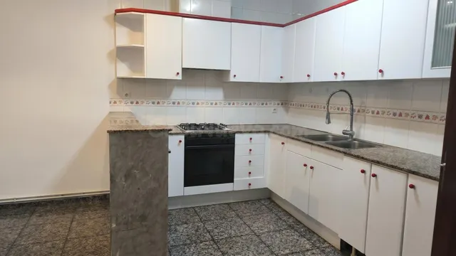 Chalet 5 habitaciones 214m² en venta - Barri de l hostal — 2