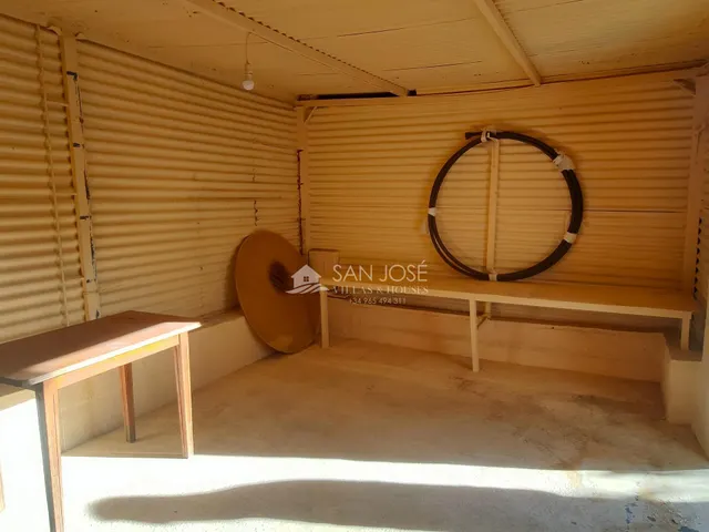 SE VENDE CHALET CON PISCINA EN MUY BUEN ESTADO EN ASPE ZONA DE UCHEL — 22