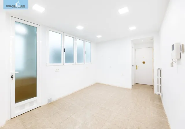 PISO DE 5 DORMITORIOS EN CALLE RECOGIDAS — 8