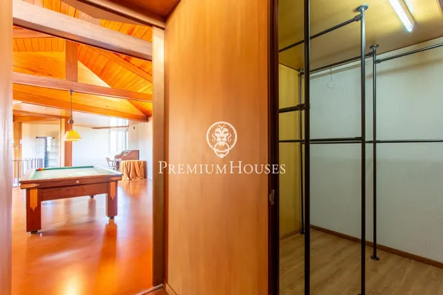 Casa en venta en Montornès del Vallès — 39