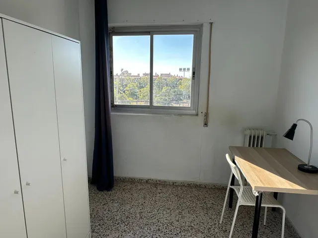 Oportunidad en alquiler de piso de 3 dormitorios — 10