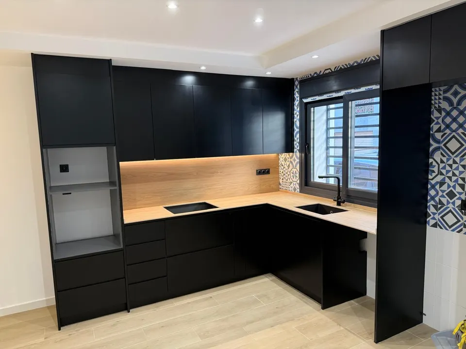 ¡Casa Espaciosa en Elche - Raval Puertas Coloradas! ✨