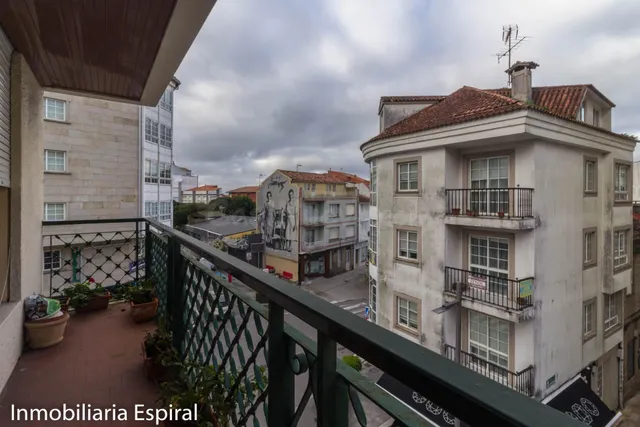 Piso en el centro de o GROVE: amplio, luminoso y listo para 