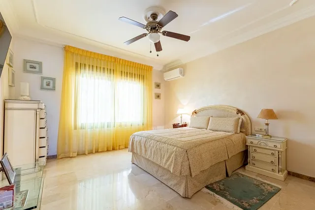 Chalet 7 habitaciones 852m² en venta - Marbella — 41