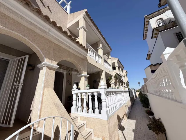 Casa 3 habitaciones 90m² en venta - Los Almendros-La Florida — 2