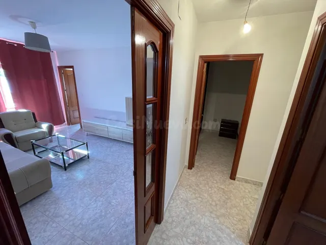 APARTAMENTO CON COCHERA EN MONTÁNCHEZ - foto 5