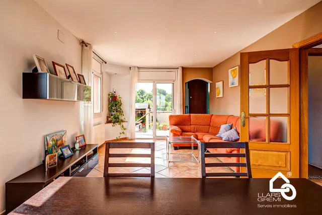 VENTA CASA EN PIERA ZONA CAN CLARAMUNT JARDÍN, PISCINA Y GARAJE!! — 12