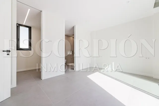 Fantástico chalet nuevo a estrenar en venta en Urbanización La Sima — 21
