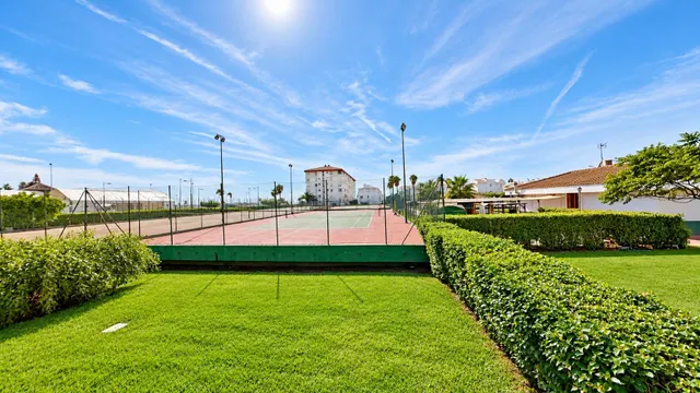 Exclusivo piso todo exterior en Laguna Beach, Torrox — 46