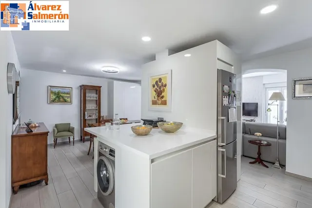 PISO COMPLETAMENTE REFORMADO EN CALLE RECOGIDAS — 17
