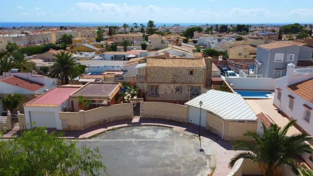 Casa 4 habitaciones 79m² en venta - Los Almendros-La Florida - foto 4