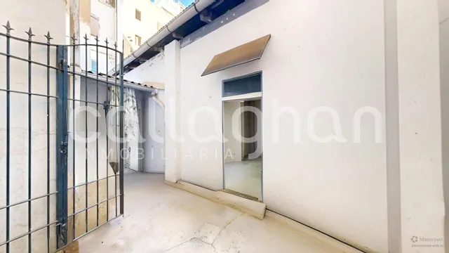 Local en rentabilidad en Albors — 23