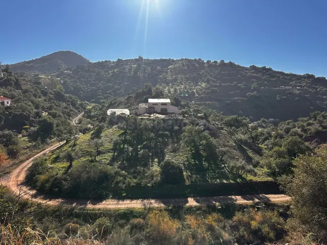 Parcela 1 habitación en venta - Costa del Sol — 3