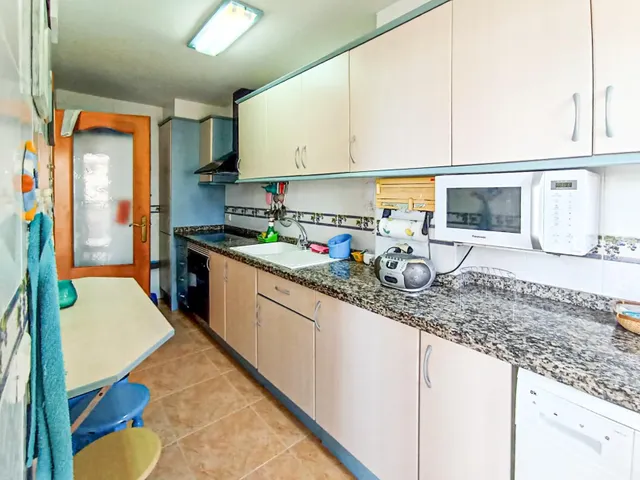 Planta baja con piscina y parking en primera linea de playa de Miramar — 36