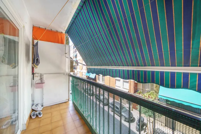 Amplio piso con gran potencial en Es Rafal – Luz, terraza y  - foto 2