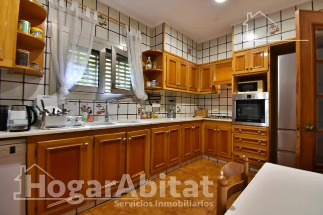 CHALET CON TERRAZA, GARAJE Y BARBACOA EN LA PLAYA DE GANDÍA — 6