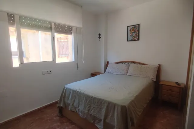 Magnífico tríplex de tres dormitorios con garaje privado en Playa Flamenca, Orihuela Costa — 9