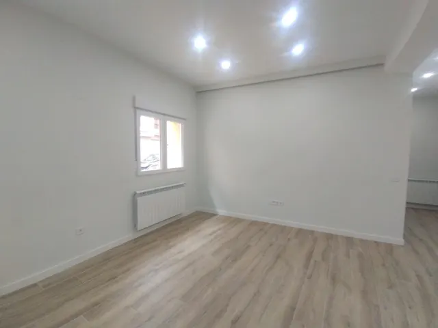 Exclusivo Piso en Alquiler - Calle Italia, Valladolid — 8