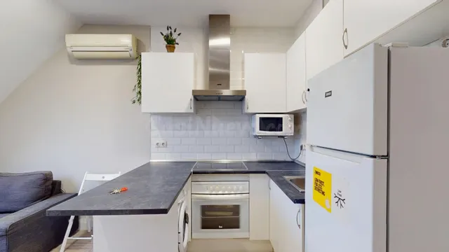 SERVICHECK ALQUILA ATICO DE 1 habitación EN CIUDAD LINEAL — 4