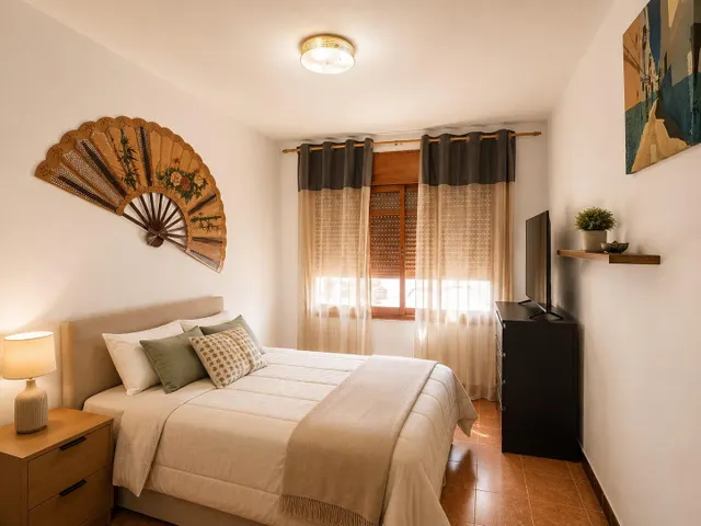 Piso de 151 m2 con terraza y vistas al mar en el centro de Arenys de Mar — 8