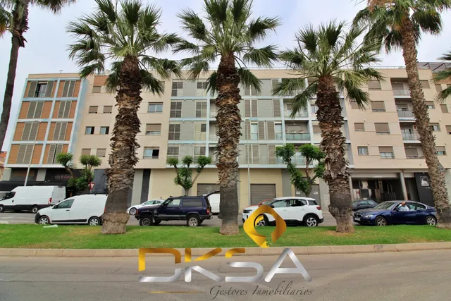 Impresionante ático dúplex con amplia terraza en Almazora - foto 4