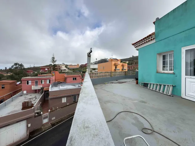 VENTA CASA/CHALET CON VISTAS AL MAR Y MONTAÑA — 46