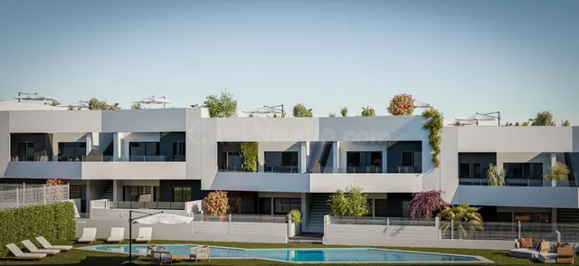 Bungalows Modernos de Obra Nueva en San Miguel de Salinas con 3 Piscinas Comunitarias — 3