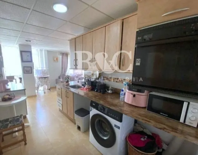 VIVIENDA EN SEGUNDA LINEA DE PLAYA DE PONIENTE EN LA ZONA DE - foto 5