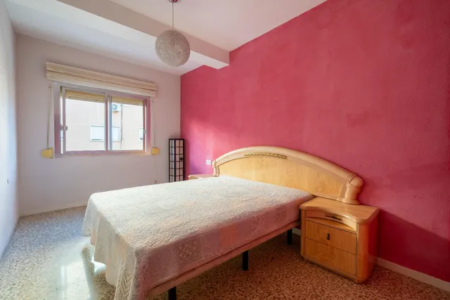¡Oportunidad a pasos del Paseo Marítimo de Almería! Piso de 3 habitaciones en El Zapillo — 10