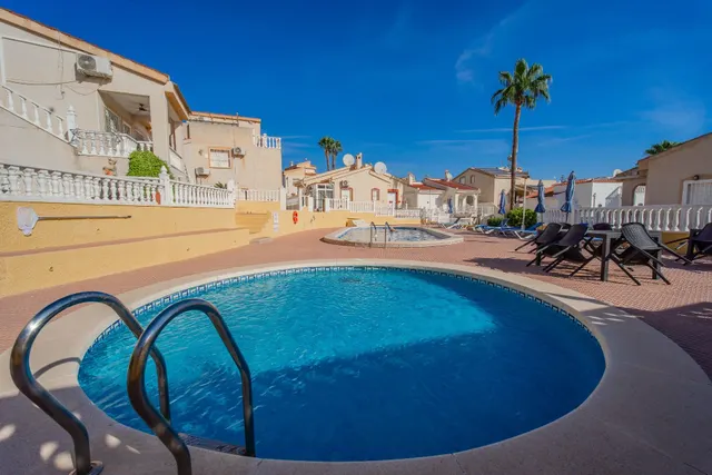 Chalet 2 habitaciones 82m² en venta - Costa blanca sur — 27
