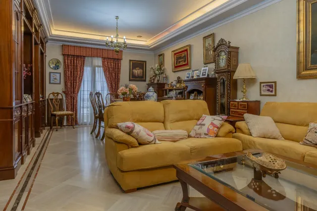 Espectacular casa de esquina en el corazón de Sanlúcar de Barrameda — 6