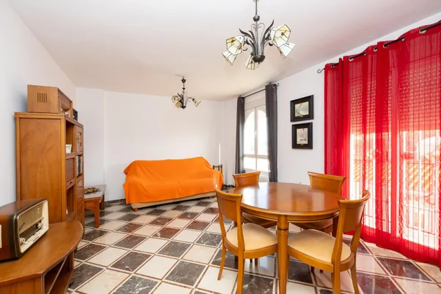¡Espectacular vivienda en Gójar con piscina propia! — 8