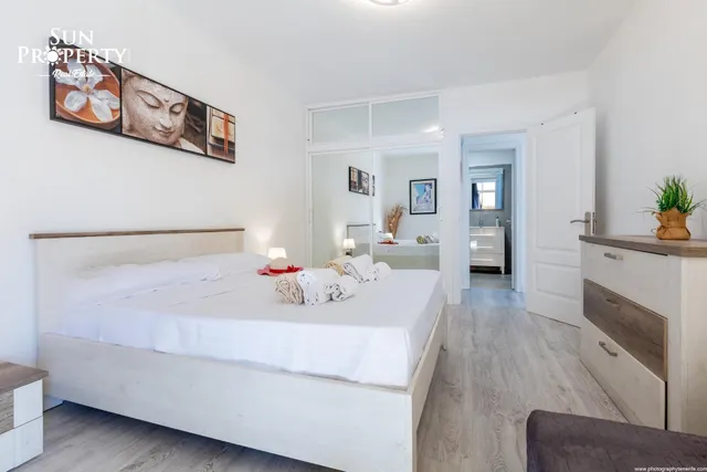 Apartamento reformado con vistas a la piscina y al maren playa paraiso — 12