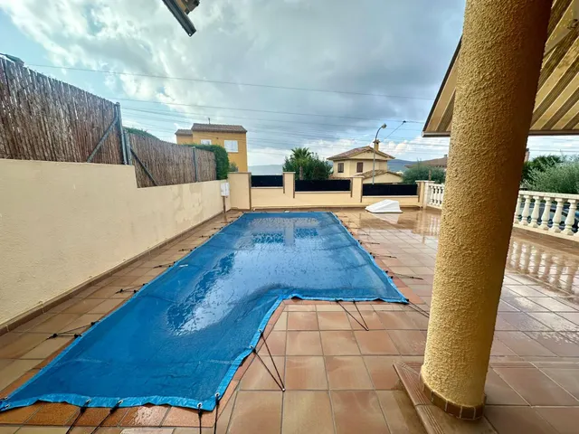 CASA EN OASIS - EL VENDRELL — 10