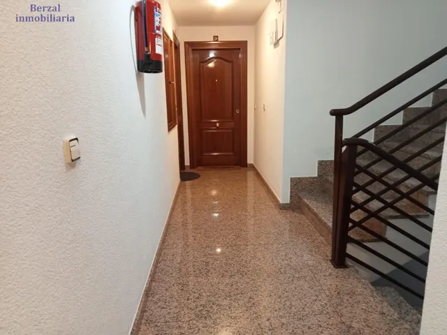 Piso de 75 metros construidos en Logroño, Zona Centro Ayuntamiento con piscina comunitaria — 18