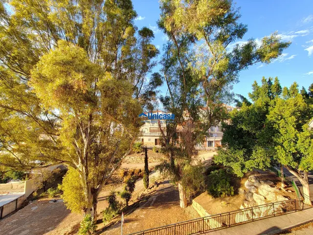 Casa amplia en primera planta, con terraza, garaje y buhardilla en Las Morillas – Puerto de la Torre — 38