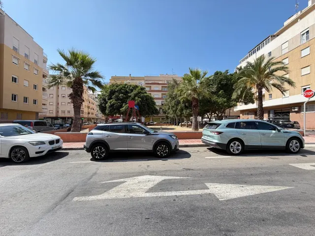 Local comercial 2800m² en venta - Estacion de autobuses — 33