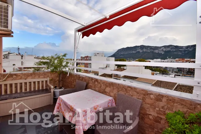 Inmejorable ubicación en pleno centro y vistas despejadas en este ático dúplex exterior con terraza — 13